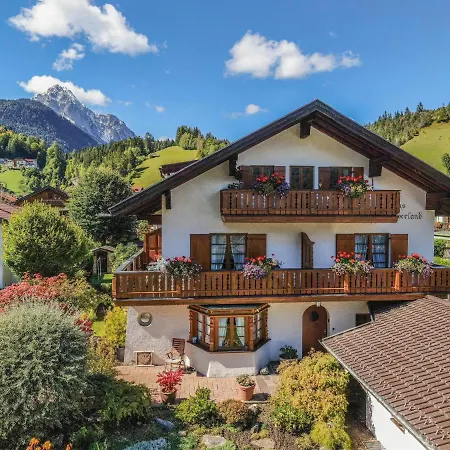 Haus Bayerland ミッテンヴァルト